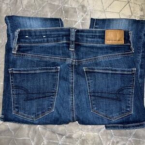 American Eagle High Rise Jegging. 00 x-short